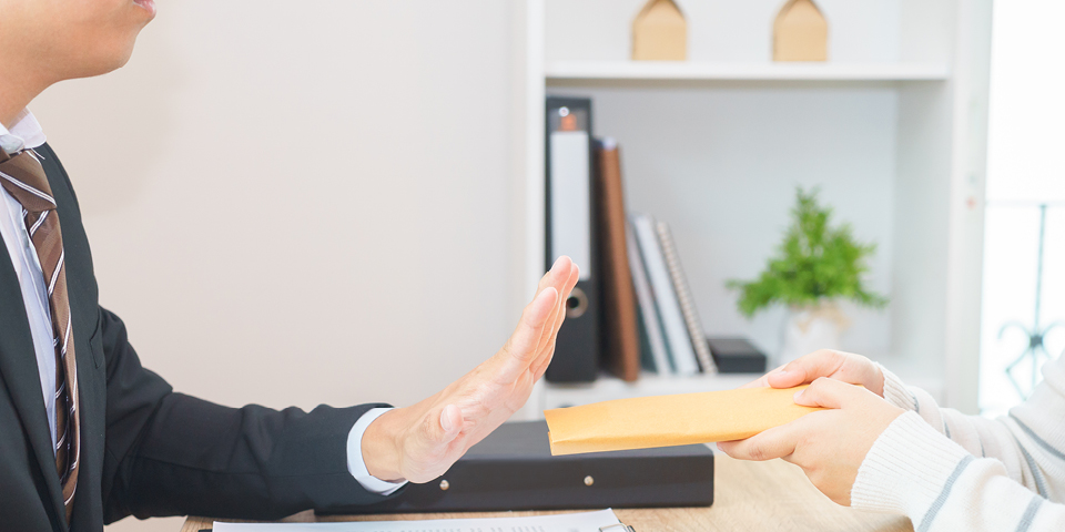 UNE POLITIQUE DE "TOLÉRANCE ZÉRO"